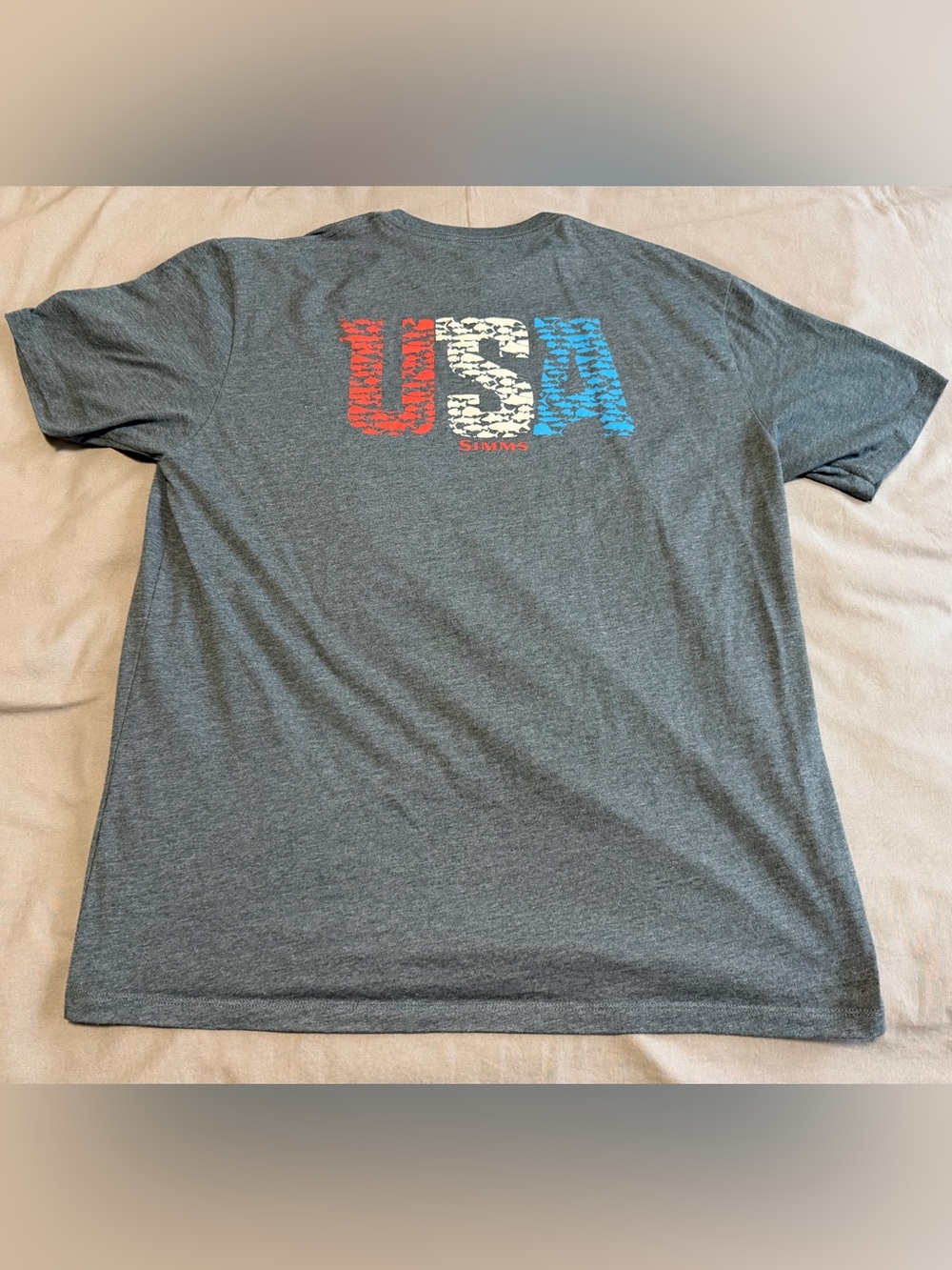 Simms Fishing USA Charcoal Gray American Flag Graphic T-Shirt Fly Men’s XL